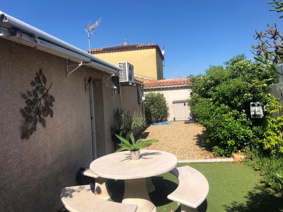 Studio Refait A Neuf Avec Jardin Aigues Mortes Exterior photo